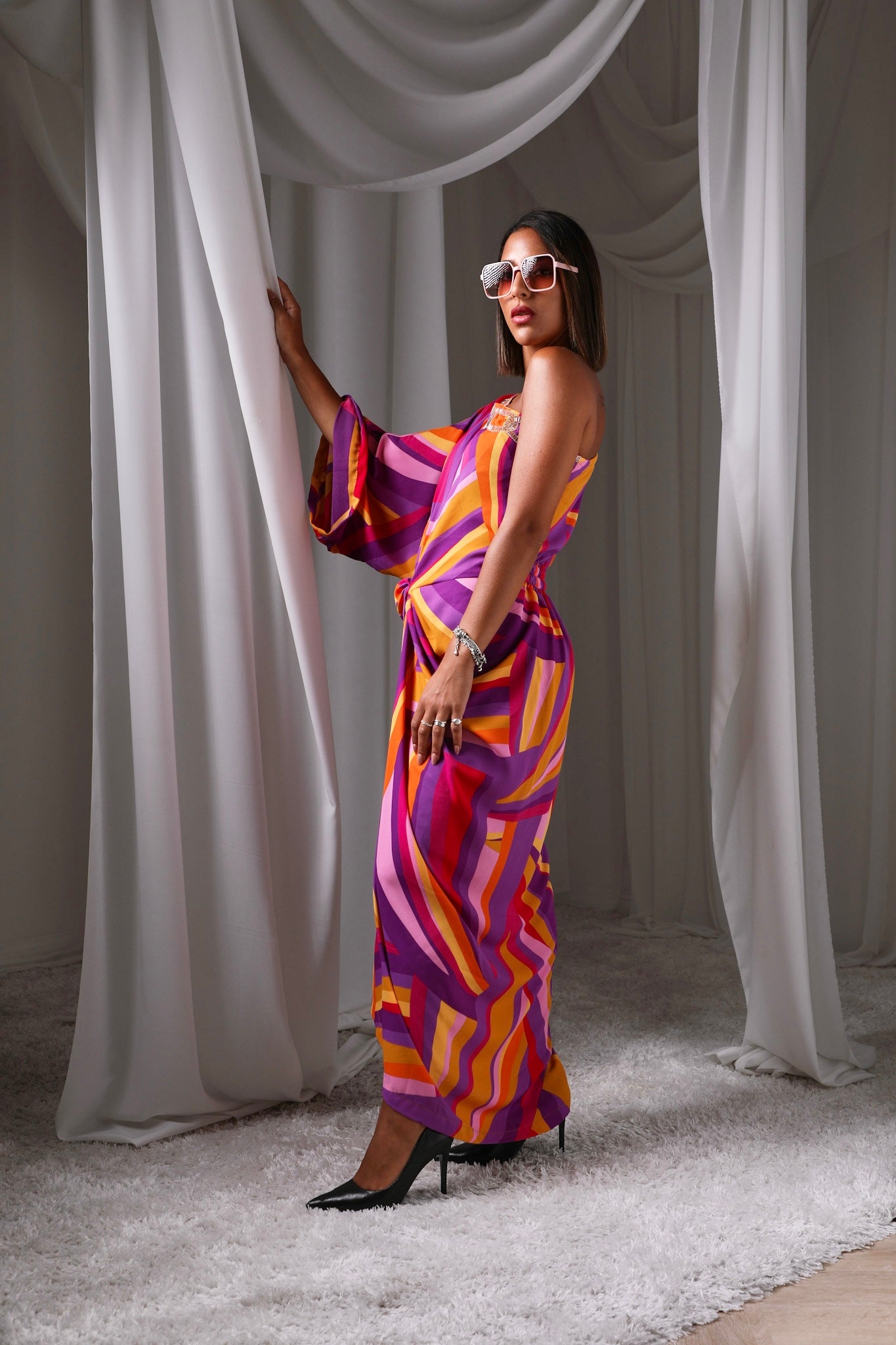 Huescape pleat dress