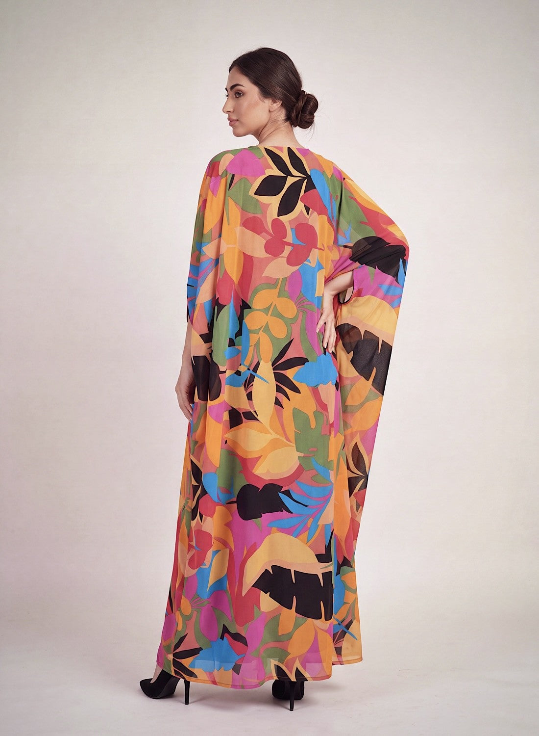 Rawnaq Kaftan