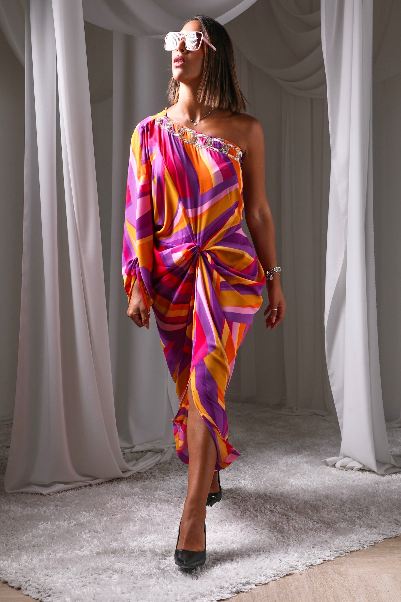 Huescape pleat dress