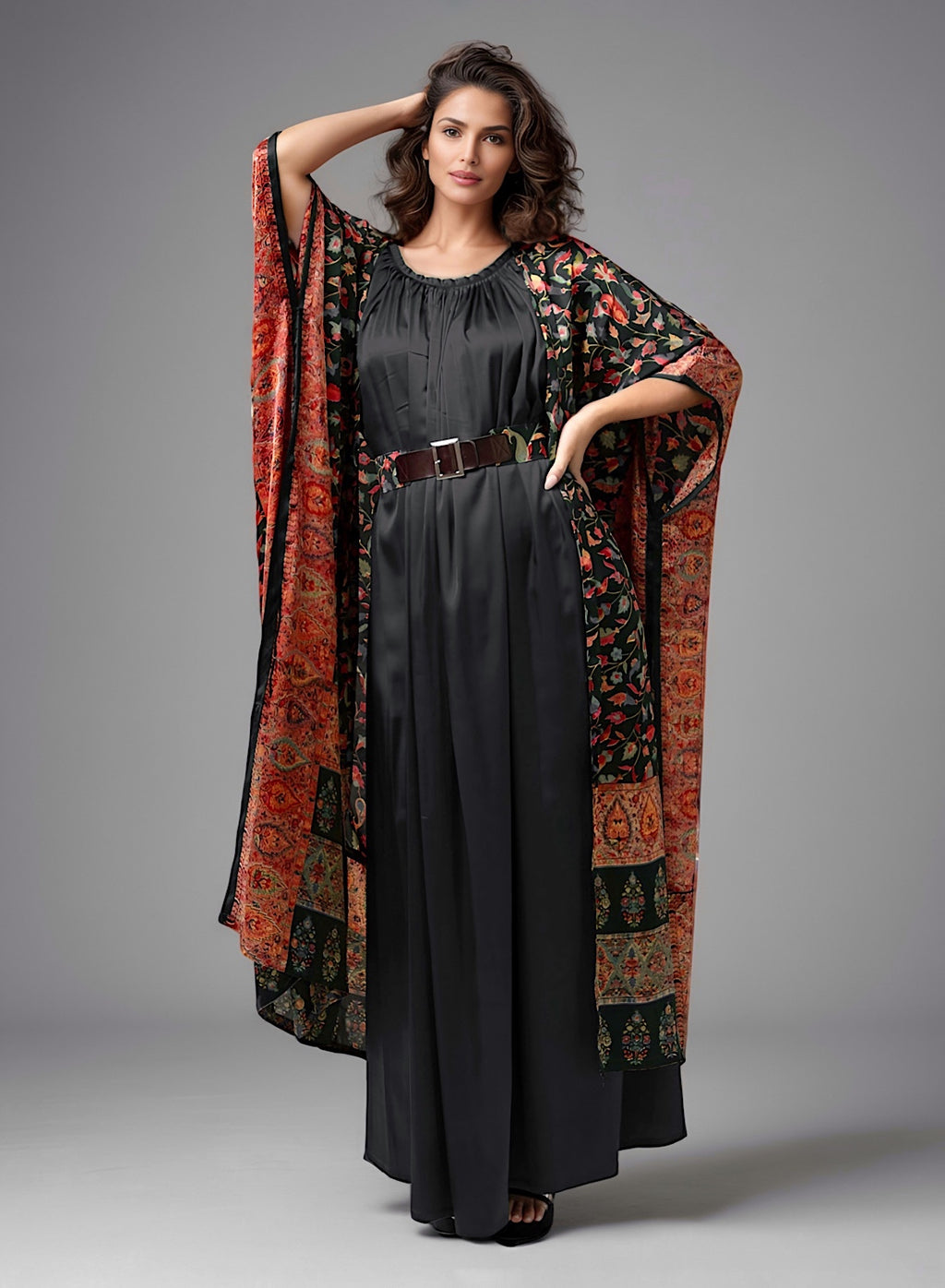 Kaftan set in black