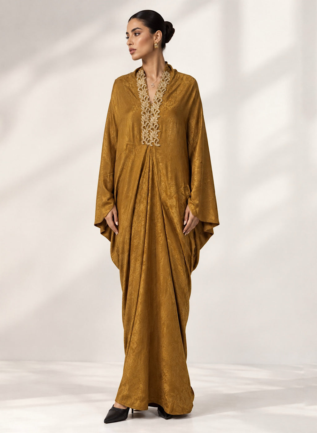 Elegant gold