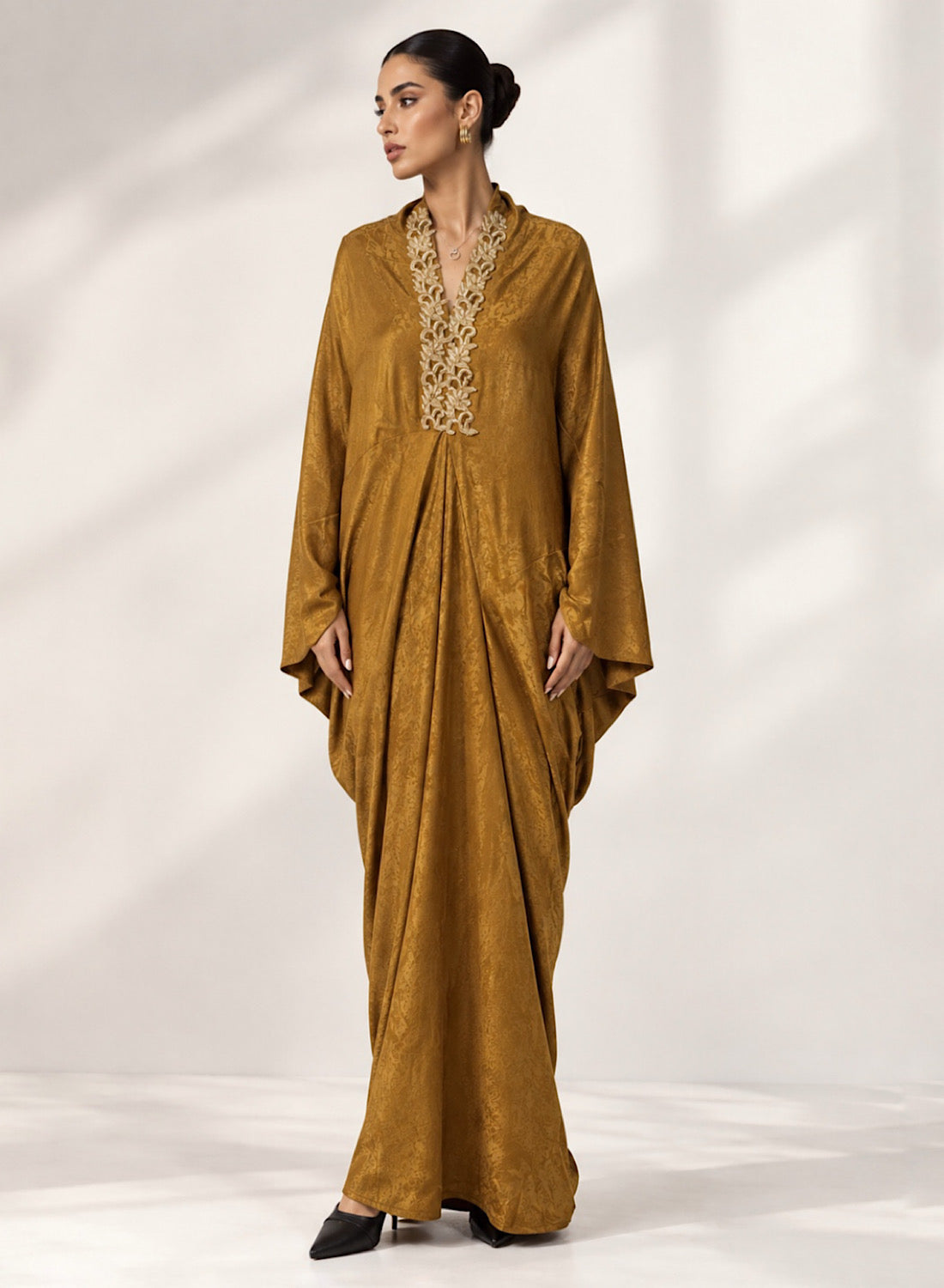 Elegant gold