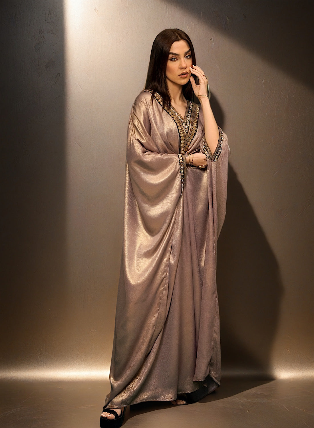 Mauve shimmer kaftan