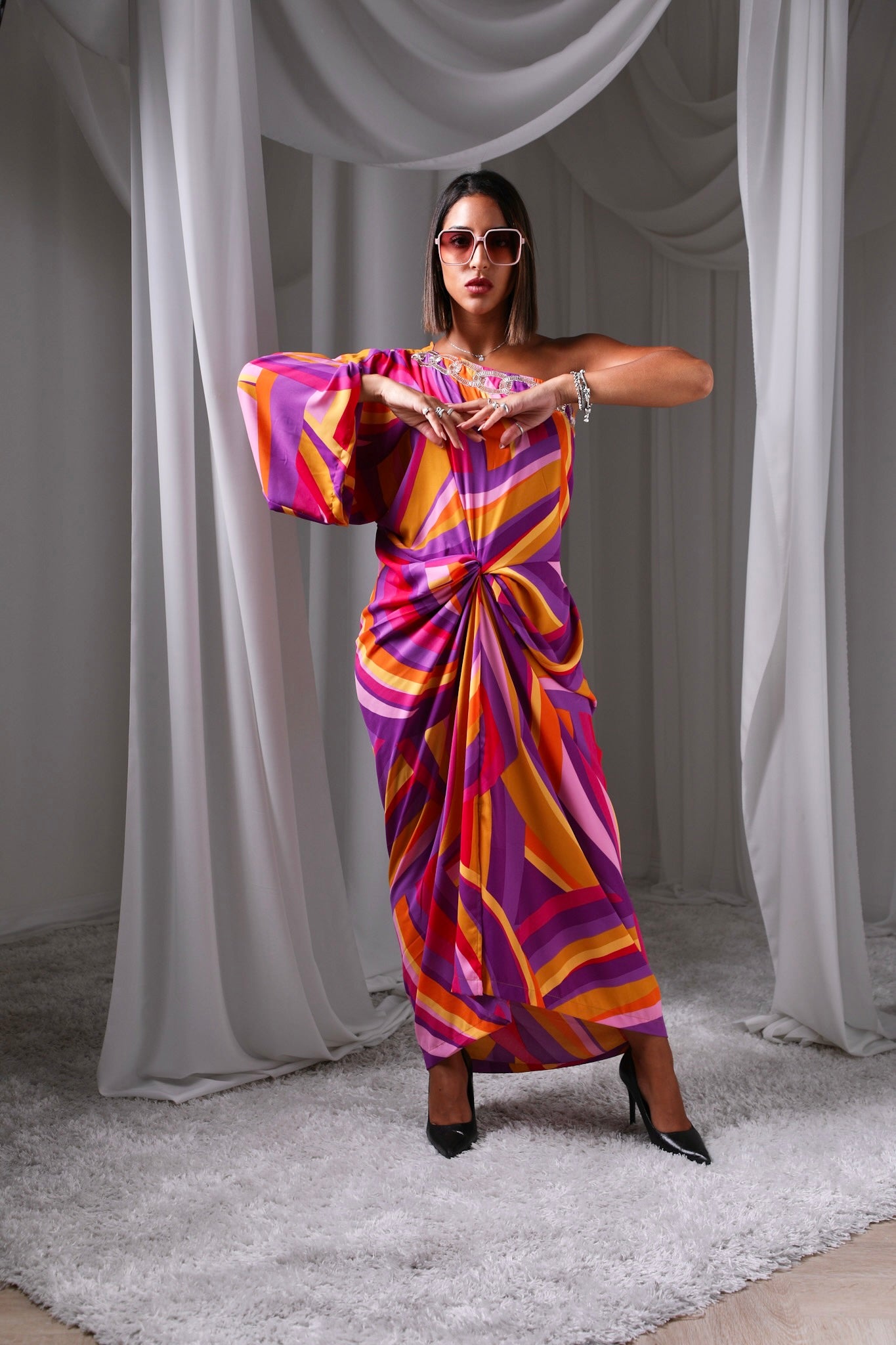 Huescape pleat dress