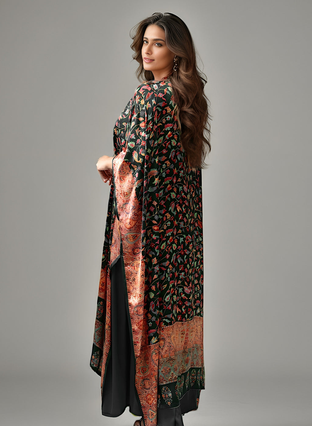 Kaftan set in black