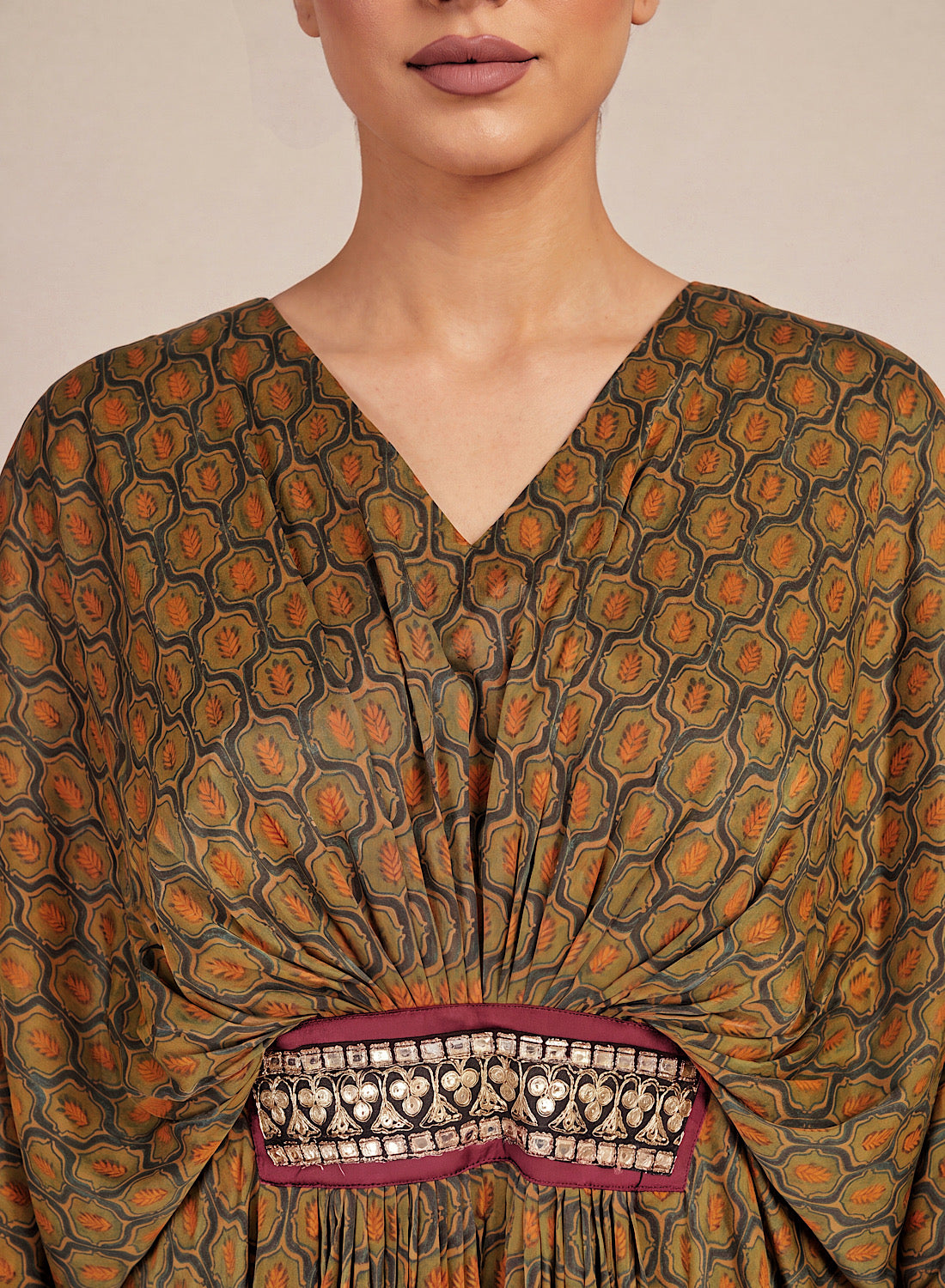 Sanabil kaftan