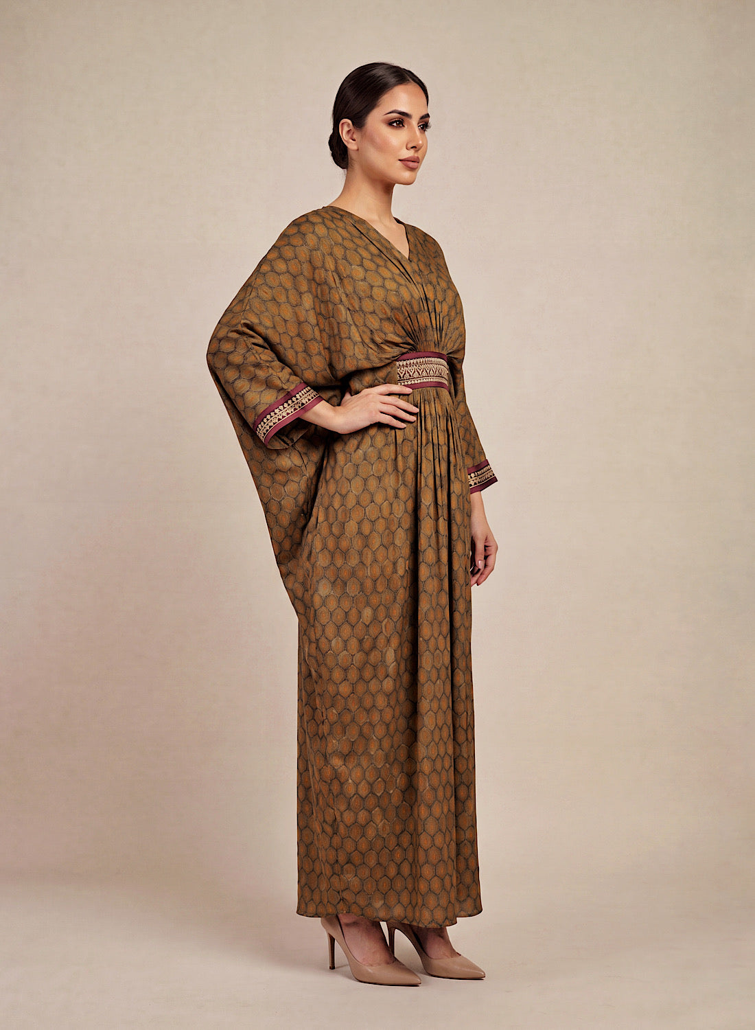 Sanabil kaftan