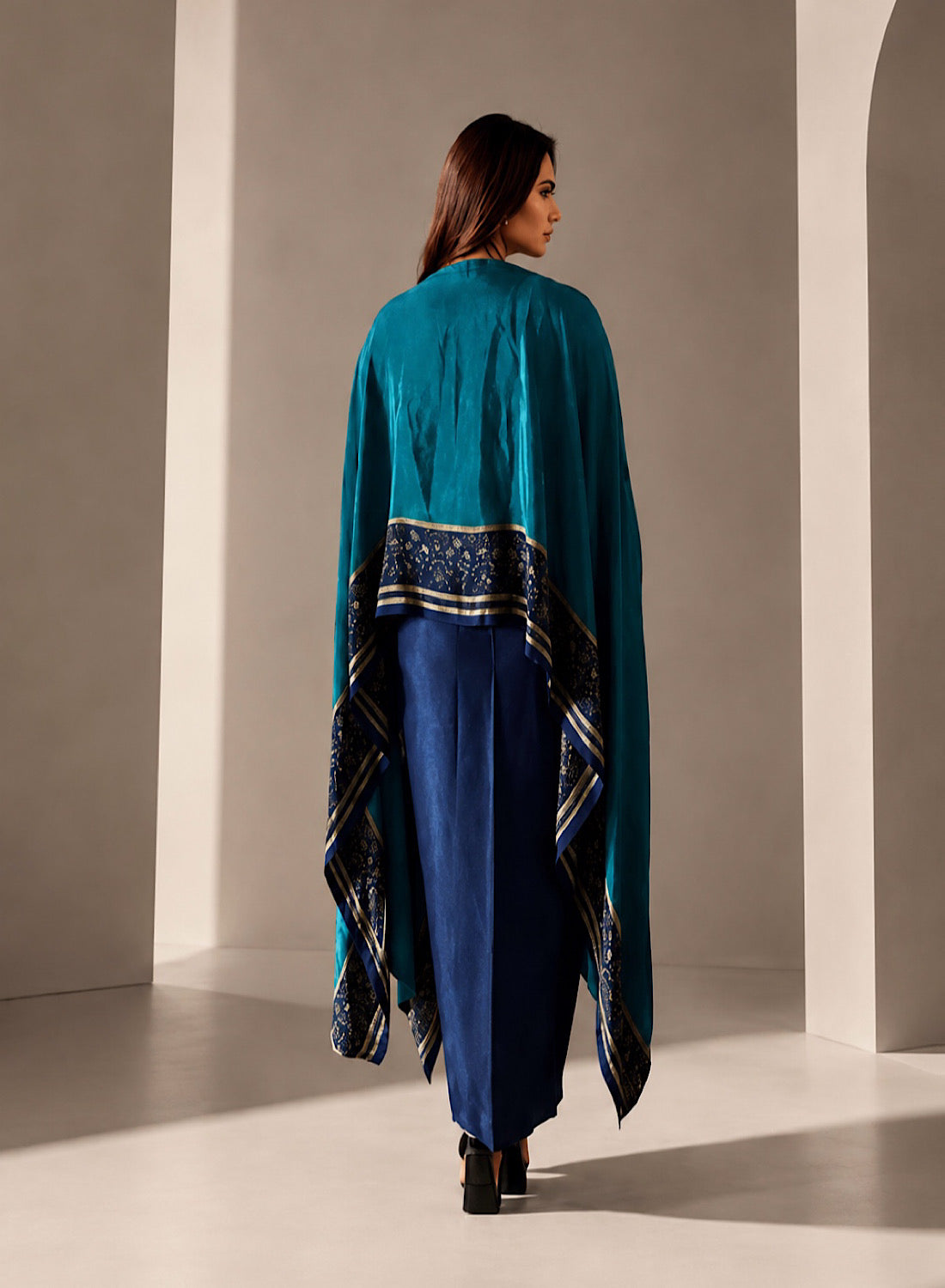 Turq Draping skirt set