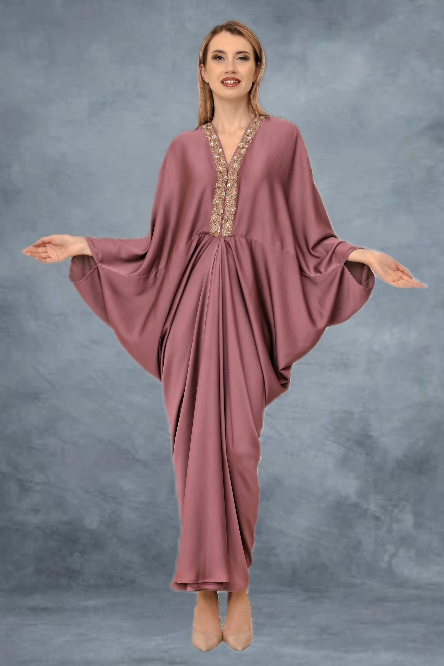 Elegant mauve kaftan