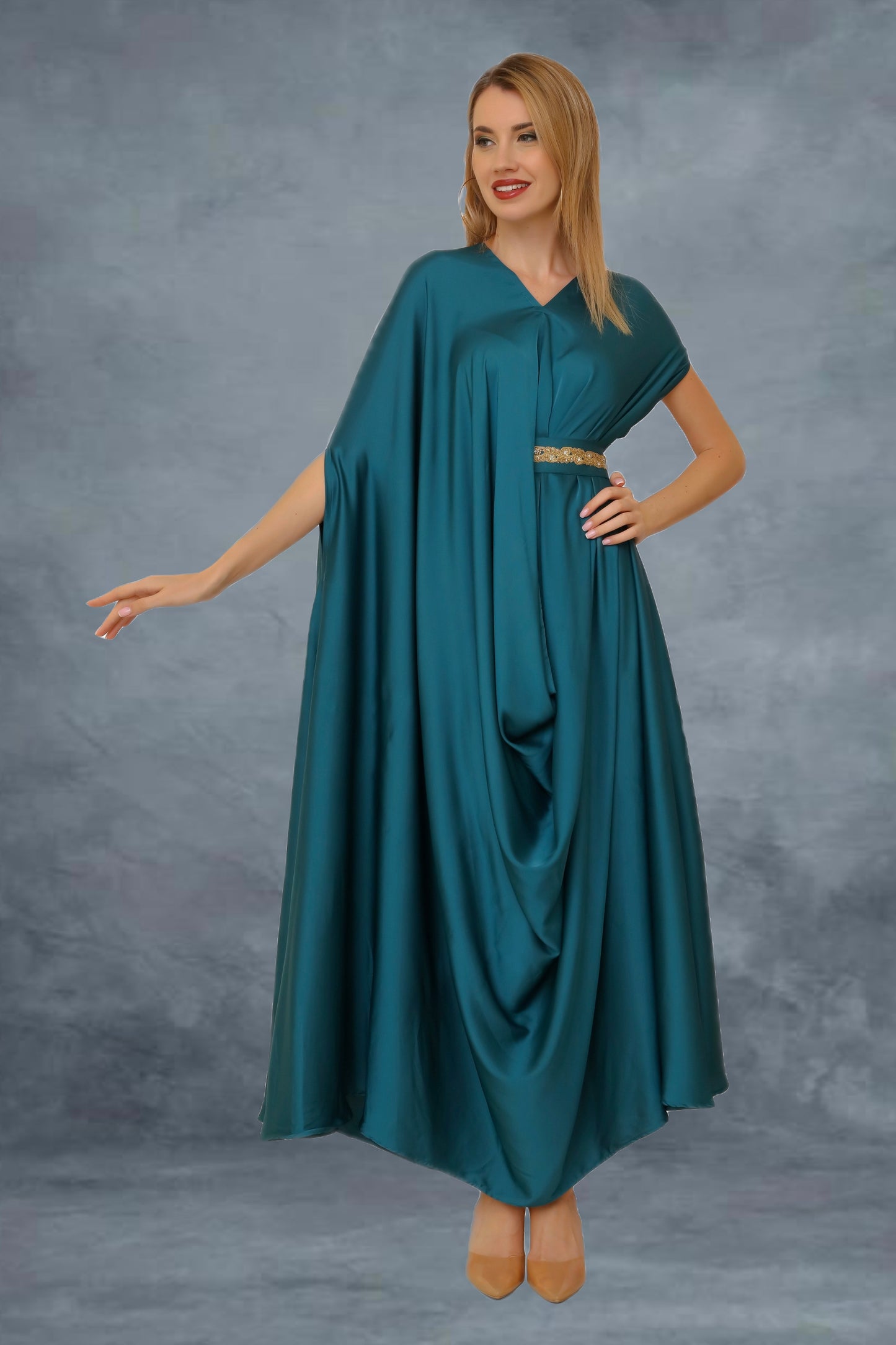 Cyan signature drape